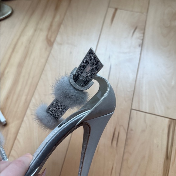 Rene Caovilla Limited Edition Silver Fur-Accented Heels - Picture 5 of 10